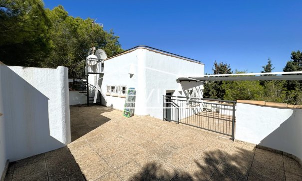 Resales - Villa - Orihuela Costa - Campoamor