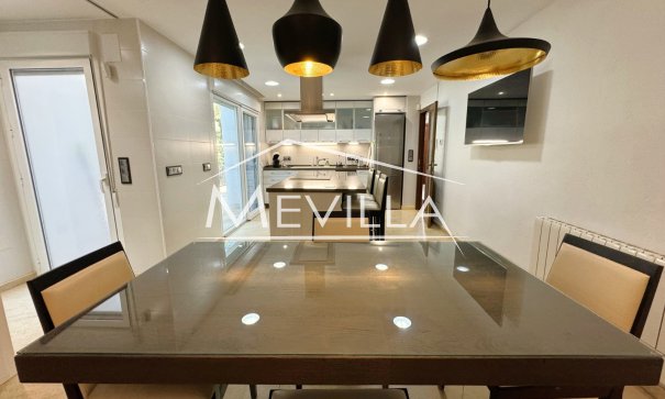 Reventas - Chalet / Villa - Orihuela Costa - Campoamor