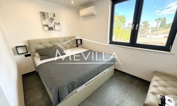 Resales - Villa - Orihuela Costa - Campoamor