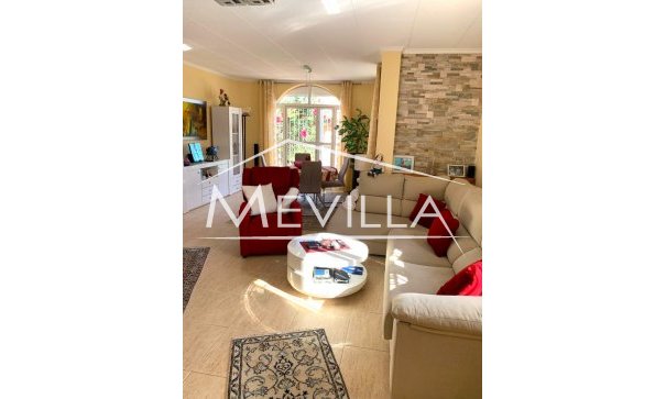 Reventas - Chalet / Villa - Orihuela Costa - Mil Palmeras