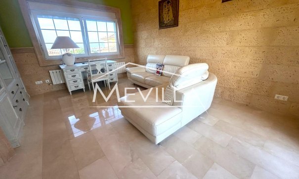 Salg (Resales) - Villa - Torrevieja - Los Balcones