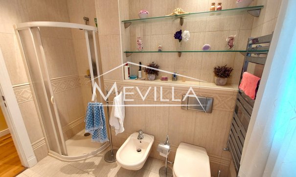 Resales - Villa - Torrevieja