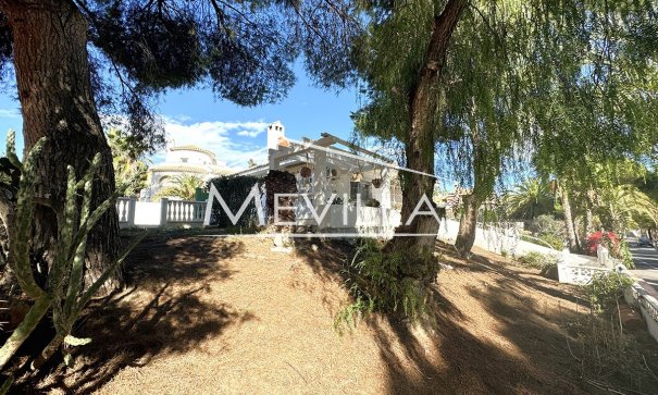 Resales - Villa - Orihuela Costa - La Zenia