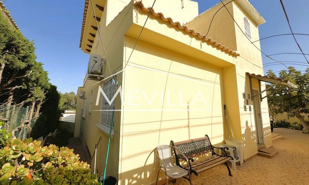 Salg (Resales) - Villa - Orihuela Costa - Playa Flamenca