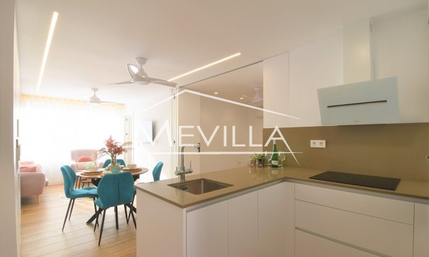 Resales - Flat / Apartment - Torrevieja - La Mata