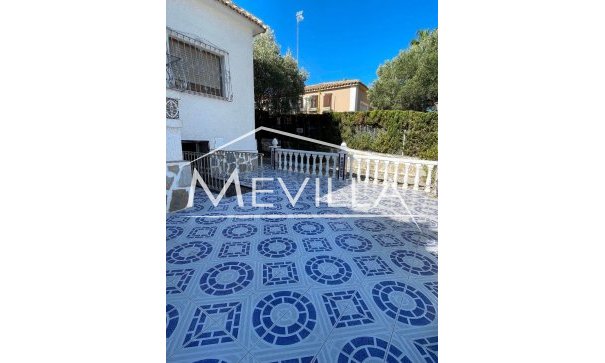 Verkäufe - Villa - Orihuela Costa - La Zenia